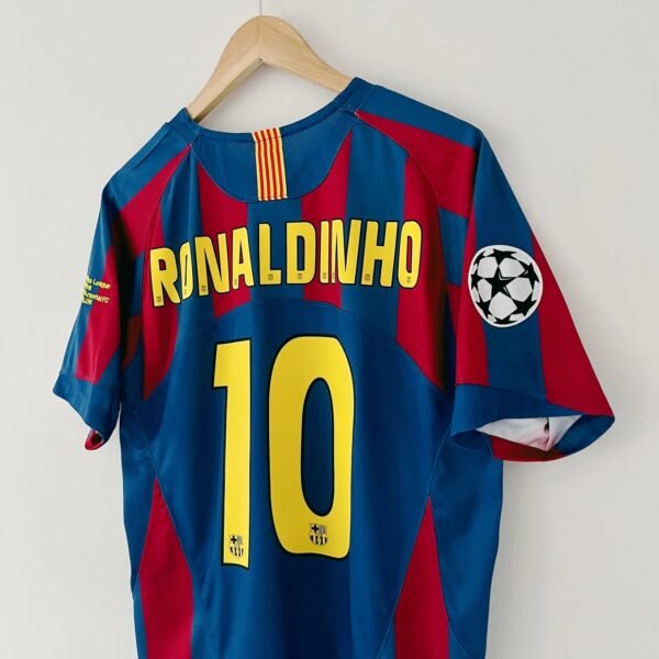 Camiseta de fútbol Retro FC Barcelona Final Champions 2006